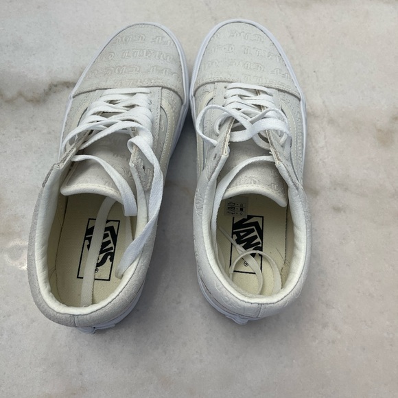 PLATFORM VANS - Picture 2 of 4